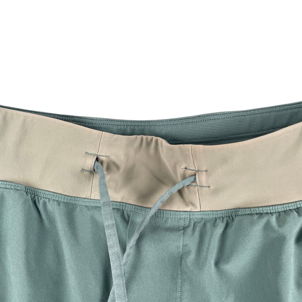 Lululemon Shorts Mens L Olive Green‎ Elastic Waistband Peloton Athletic Training - Picture 2 of 13